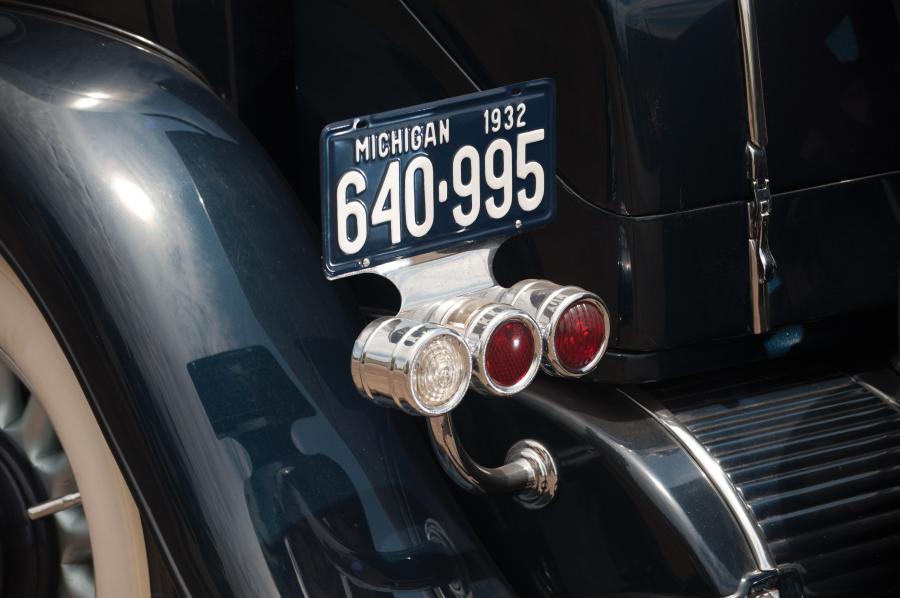  Pierce-Arrow Model 54 Club Brougham 1932 года  (фото 10 из 20)
